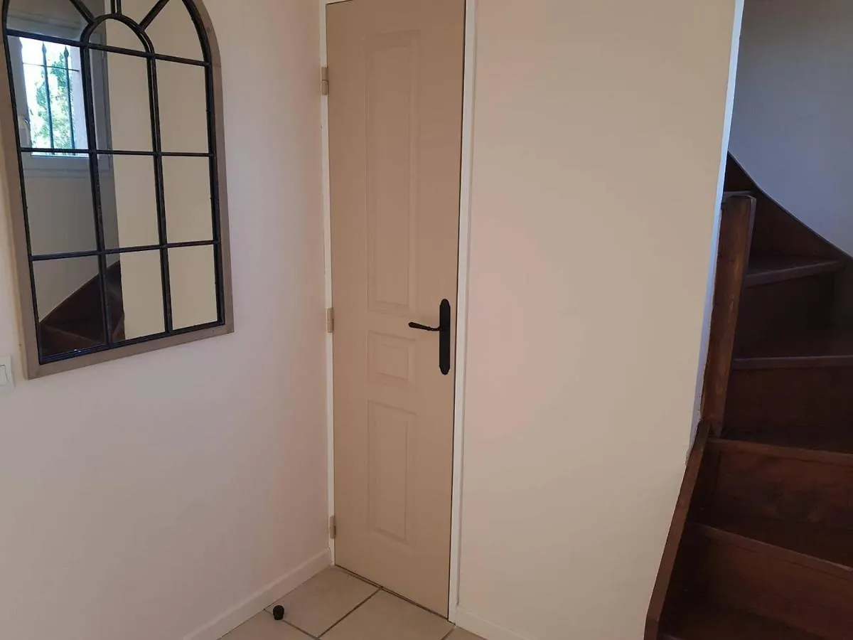 بيت للعطل Maison Duplex 8 Pers Avec Terrasse, 3 Ch, Parking Gratuit, Animaux Admis, Acces Piscine - Fr-1-382-128 غروسبيير
